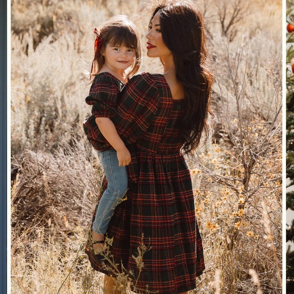 FLASH PRICE DROP 🎄Margo short dress in Green Plaid by Ivy City Co - Picture 5 of 14